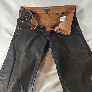 NWOT and Never Worn NYDJ Fabulous Skinny Size 8  Shiny Black Jeans